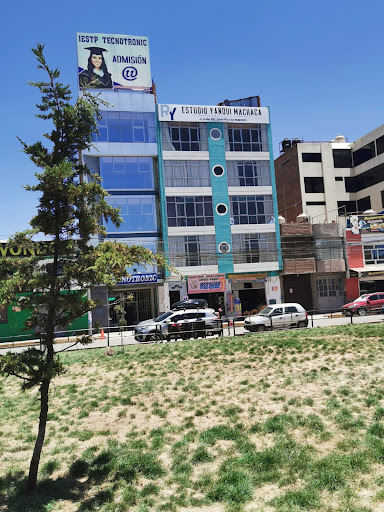 Estudio Yanqui Machaca Abogados