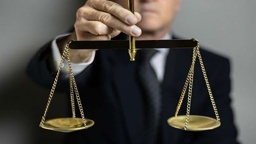 ABOGADOS EN PERÚ 24-7 - Abogados asociados PeruTop.com